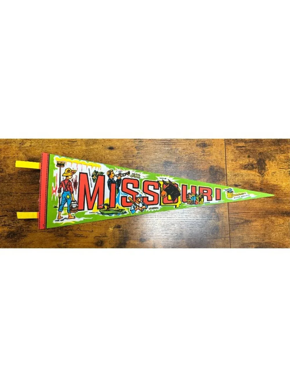 Vintage Missouri state pennant